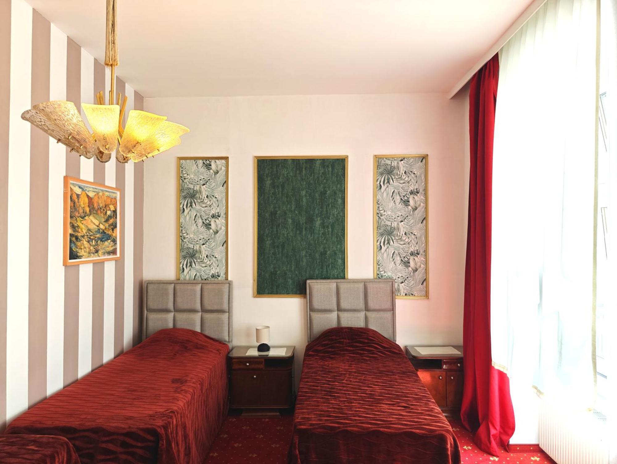 Hotel Viktoria Vienna Luaran gambar