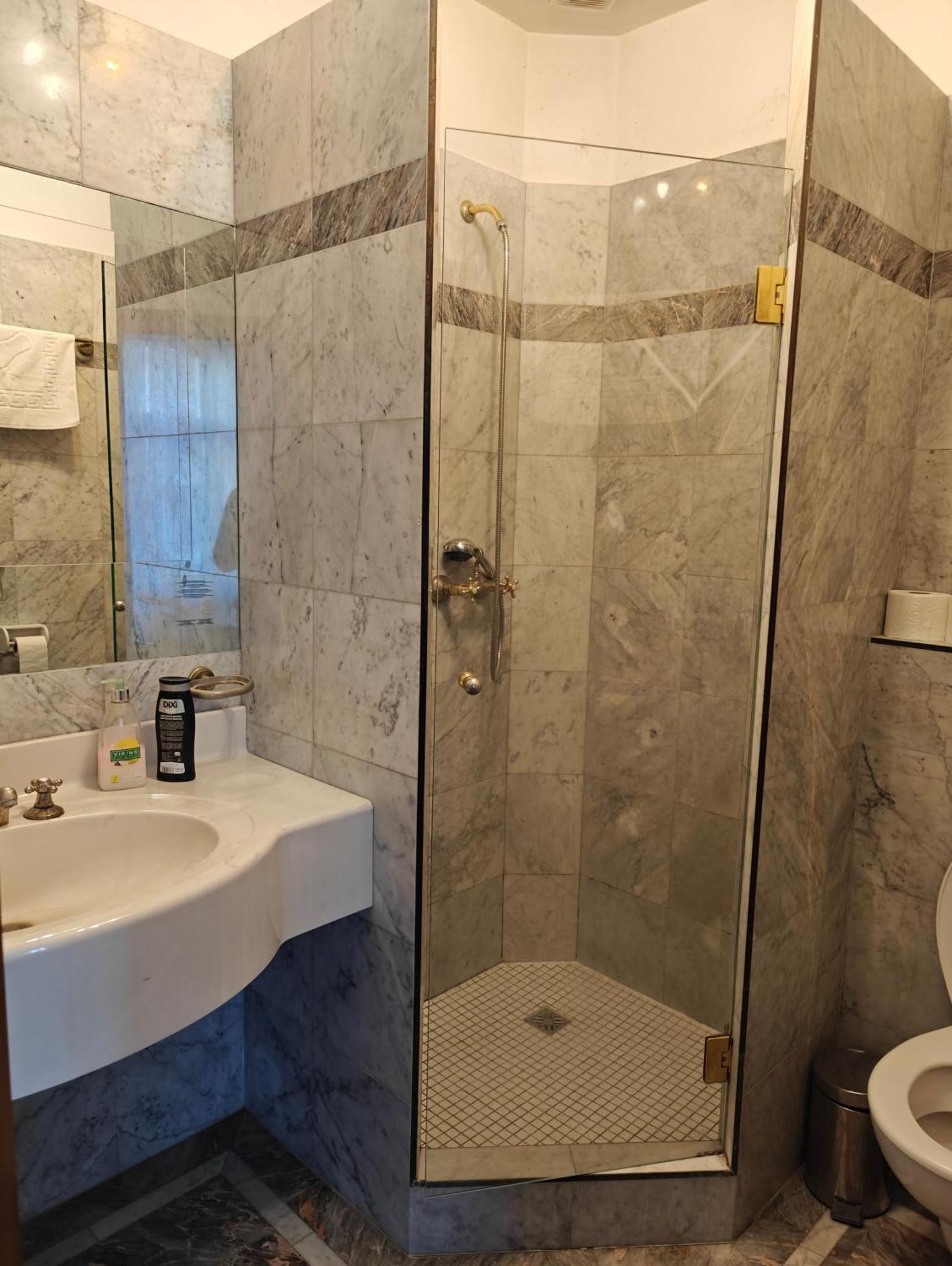 Hotel Viktoria Vienna Luaran gambar