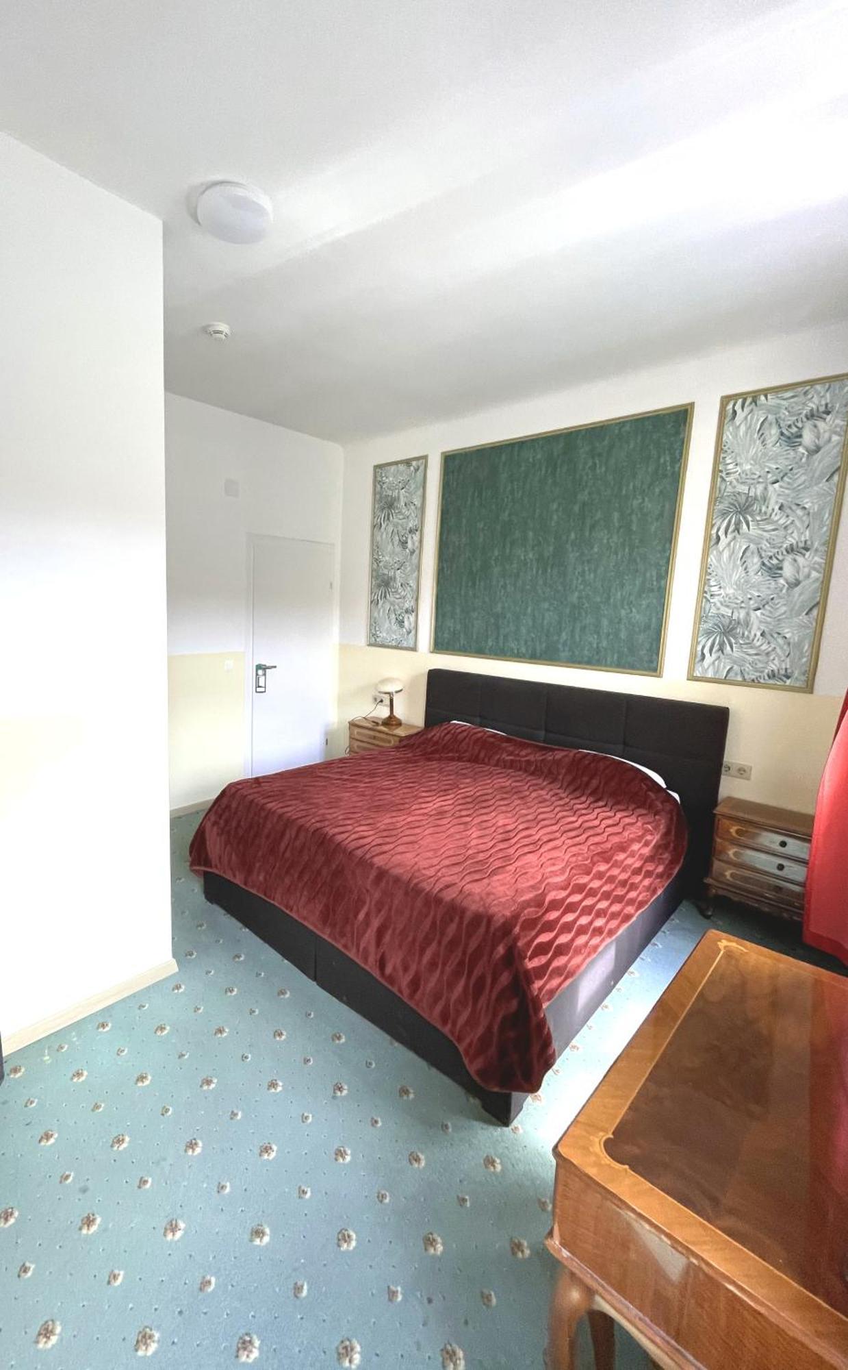 Hotel Viktoria Vienna Bilik gambar