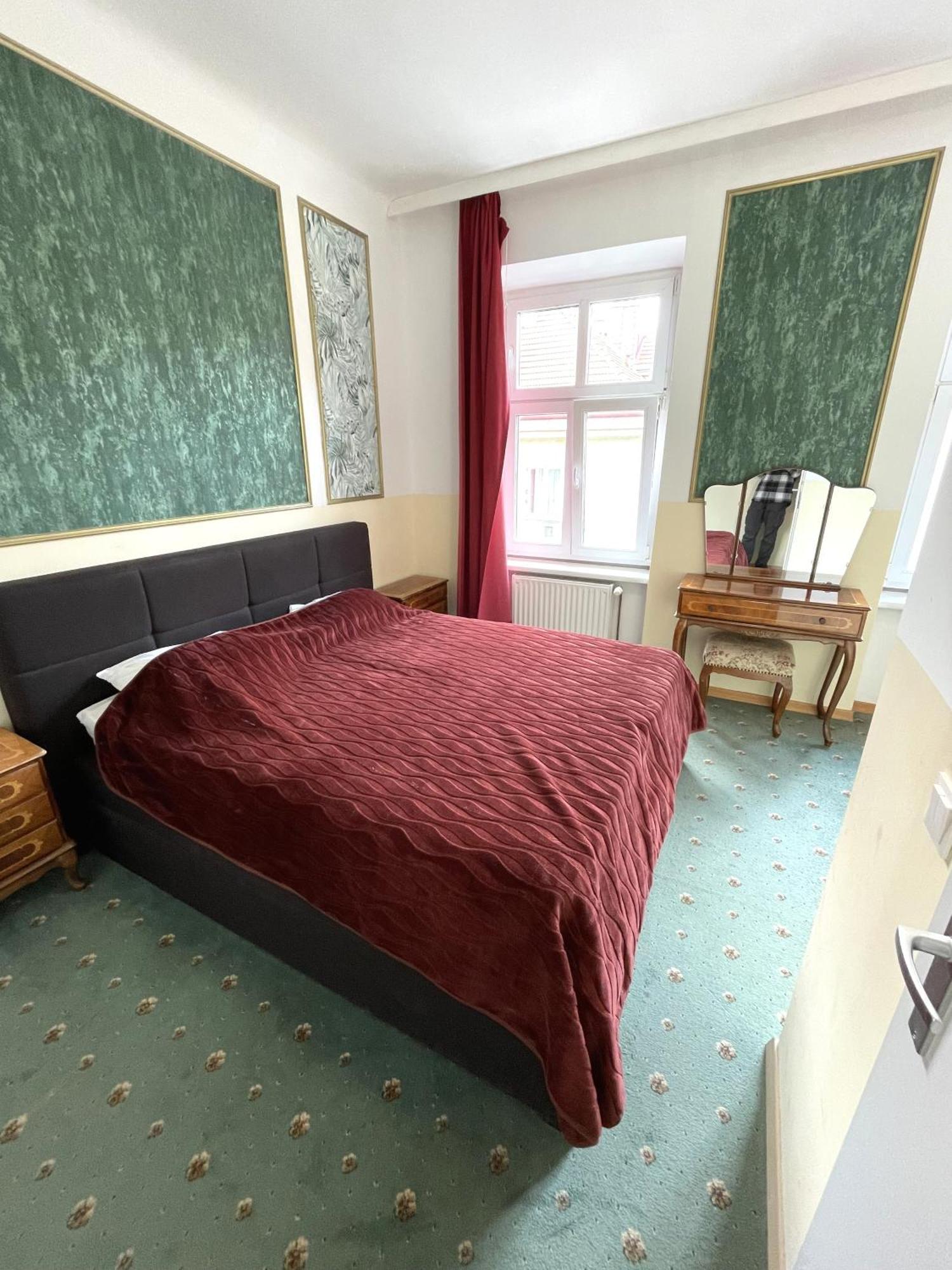 Hotel Viktoria Vienna Luaran gambar