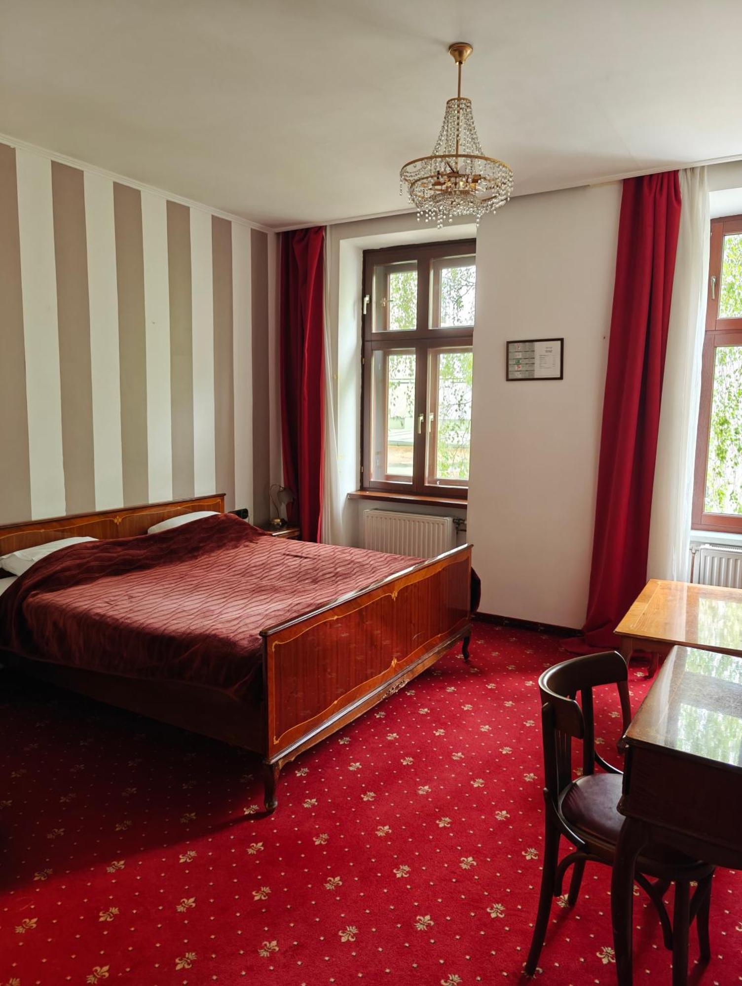 Hotel Viktoria Vienna Luaran gambar